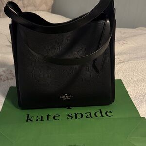 Kate Spade Elegant Black Shoulder Bag